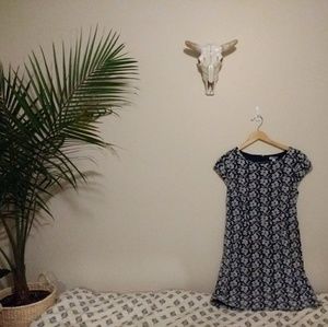 Emboroidered cap sleeve dress